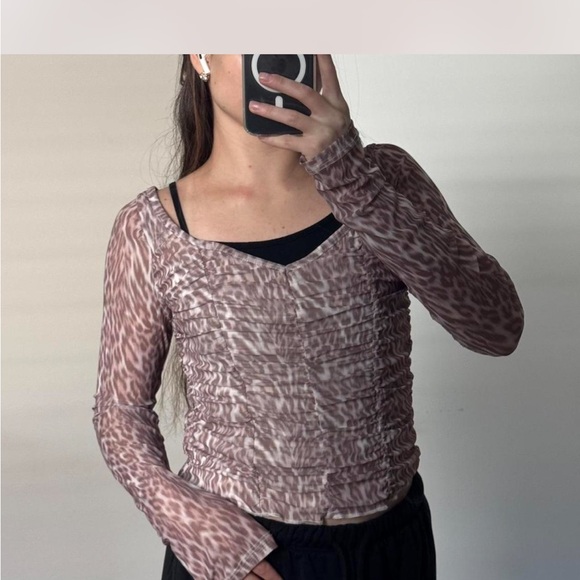 Thompson Animal Print Ruched Blouse - Picture 4 of 4